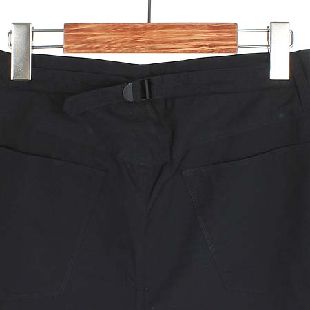 helmutlang(�﹫Ʈ��) ���� �ݹ��� [���빮��] �̹���4 - ���̺��� �߰���ǰ