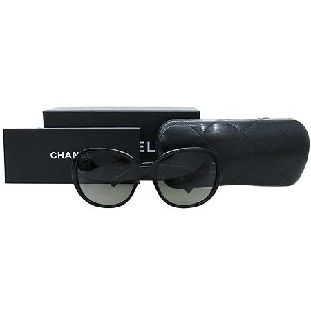 ����  ���۶�