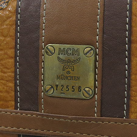 MCM(������) ���佺 ���� ��Ƽ�� �ΰ� 3�� ������ �̹���2 - ���̺��� �߰���ǰ