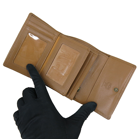 MCM(������) ���佺 ���� ��Ƽ�� �ΰ� 3�� ������ �̹���5 - ���̺��� �߰���ǰ