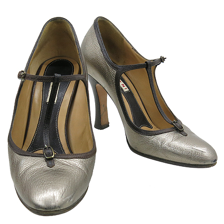 ������  ����