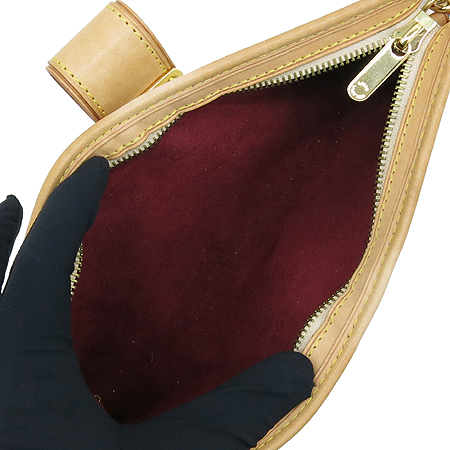 Louis Vuitton(���̺���) M40049 ���׷� ��Ƽ �÷� ȭ��Ʈ �ȸ� Ŭ��ġ �� ����� �̹���5 - ���̺��� �߰���ǰ