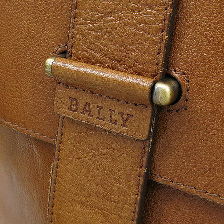 Bally(�߸�) SEDRO ���� ���� ũ�ν��� �̹���3 - ���̺��� �߰���ǰ