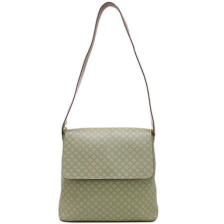 ������  �����