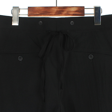 John Galliano(�� �����Ƴ�) ���� ���� [�λ꼾�Һ���] �̹���4 - ���̺��� �߰���ǰ