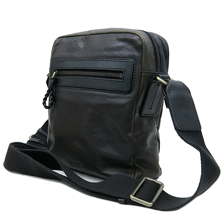 Hugo Boss(�ް�����) ���̺񷹴� �ΰ����¹� ũ�ν��� �̹���3 - ���̺��� �߰���ǰ