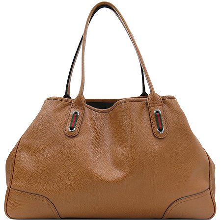 ����  �����