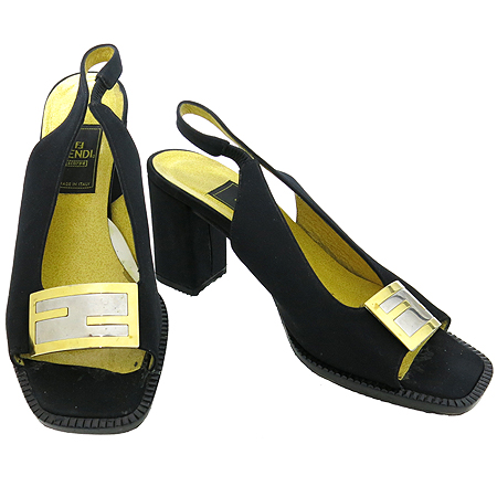 ���  ����