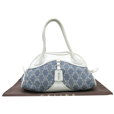 ������  �����