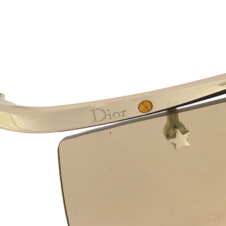 Dior(ũ����î���) ���� �ݹ��� ���۶� [���빮��] �̹���5 - ���̺��� �߰���ǰ