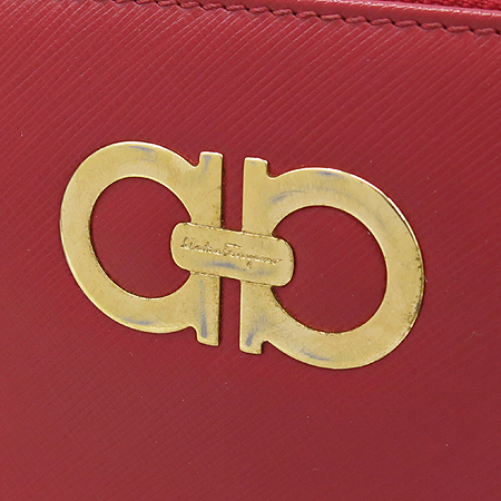 Ferragamo(��󰡸�) 22 B300 ���� ��ġ�� �ΰ� ��� PVC ¤�� ������ �̹���4 - ���̺��� �߰���ǰ