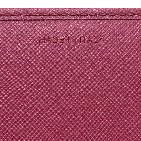 Prada(�����) 1M1132 ���� �ΰ� SAFFIANO METAL ��ũ ���ǾƳ� ������ + ���� ī������ �̹���7 - ���̺��� �߰���ǰ