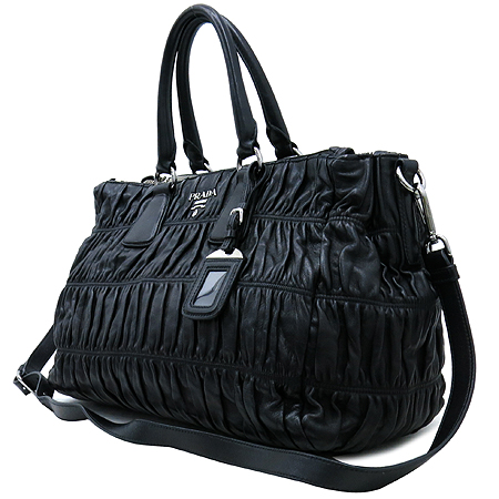Prada(�����) BL0743 NAPPA(�簡��) GAUFRE(������) ���� ����ΰ� ��Ʈ�� + �����Ʈ�� �̹���3 - ���̺��� �߰���ǰ
