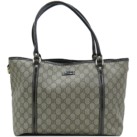 ����  �����