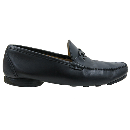 Ferragamo(󰡸)   ġ    ̹3 - ̺ ߰ǰ