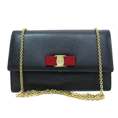 Ferragamo(��󰡸�) 21 D855 ���ǾƳ� ���� ������� ���� ü�� ���� ũ�ν��� [��õ ������] �̹���2 - ���̺��� �߰���ǰ