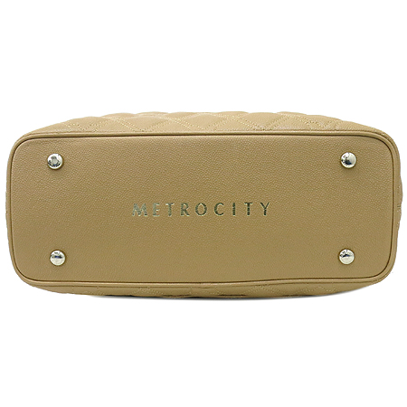 Metrocity(��Ʈ�ν�Ƽ) ��� ��Ż �ΰ� �׽���� ������ ���� ���� ��Ʈ�� �̹���5 - ���̺��� �߰���ǰ