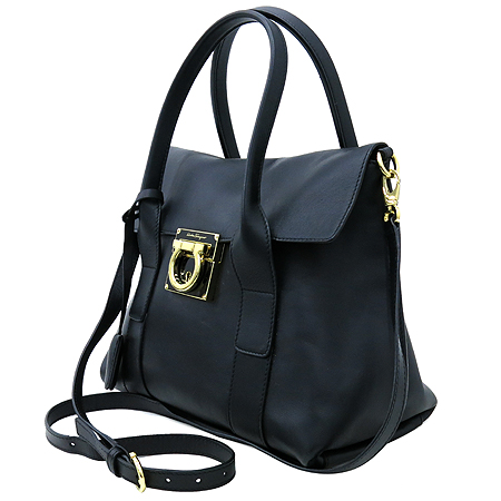 Ferragamo(��󰡸�) 21 D941 ��ġ�� �ΰ� ��� ���� ���� 2WAY �̹���2 - ���̺��� �߰���ǰ