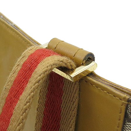 Gucci(����) 019 0354 GG �ΰ� �ڰ��� ũ�ν��� �̹���5 - ���̺��� �߰���ǰ