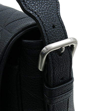 DAKS(�ڽ�) DB2B 5F432 ����ū ���� �÷� ũ�ν��� �̹���4 - ���̺��� �߰���ǰ