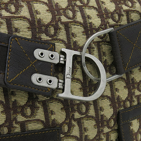 Dior(ũ����î���) �ΰ� ��Ŭ ��� �ڰ��� �簢 ��Ʈ�� �̹���3 - ���̺��� �߰���ǰ