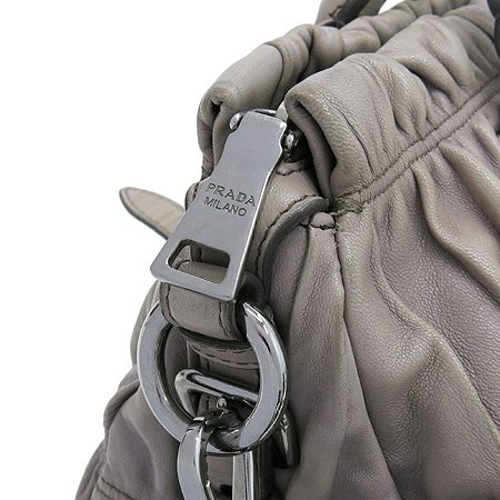 Prada(�����) BN1407 �׷��� �÷� ���� ������ 2WAY �̹���5 - ���̺��� �߰���ǰ