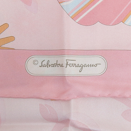 Ferragamo(��󰡸�) 100% ��ũ ��ī�� �̹���3 - ���̺��� �߰���ǰ