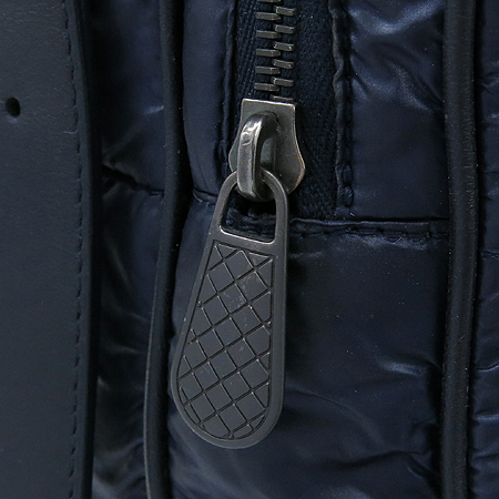 BOTTEGAVENETA (���װ�����Ÿ) SPINNAKER ���ǳ�Ŀ ���Ϸ� ũ�ν��� �̹���3 - ���̺��� �߰���ǰ