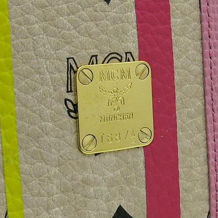 MCM(������) MYA4SVP09PK001 ���� �ΰ� ��� ������ �̹���2 - ���̺��� �߰���ǰ