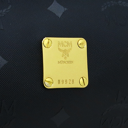 MCM(������) ���佺 ���� �к긯 ���� ȥ�� ����ΰ� �̴� ����� �̹���4 - ���̺��� �߰���ǰ