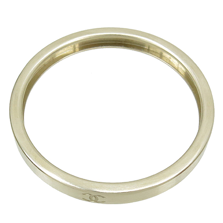 ����  ����