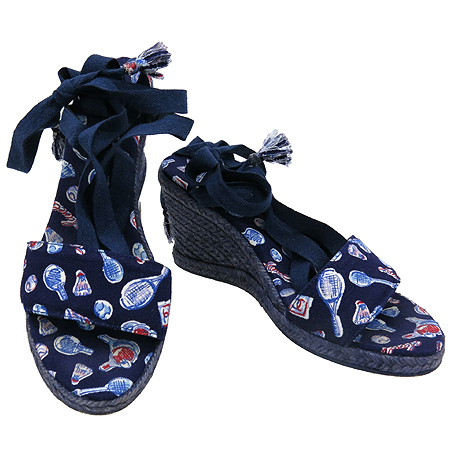 ����  ����