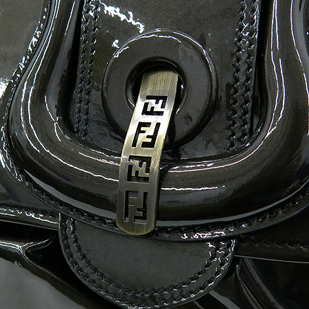 Fendi(���) 8BN166 īŰ ���̴�Ʈ ü�� B�� �� ��Ʈ�� �̹���4 - ���̺��� �߰���ǰ