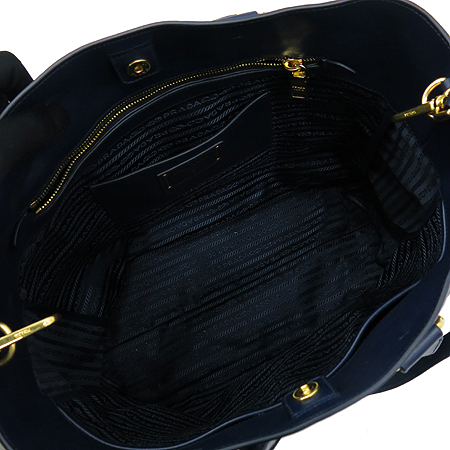 Prada(�����) BN1713 ���� �ΰ� ���̺� SOFT CALF ��Ʈ�� + �����Ʈ�� �̹���5 - ���̺��� �߰���ǰ