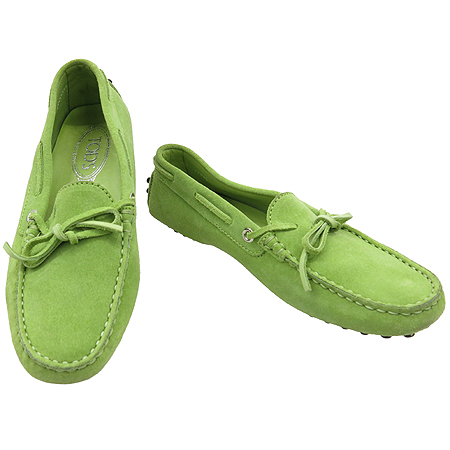 ����  ����