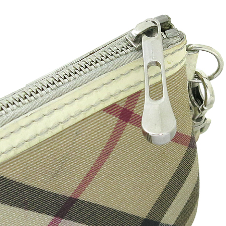 Burberry(������) �� ���üũ PVC ȭ��Ʈ�ֳ��� Ʈ���� ���� �Ŀ�ġ �̹���2 - ���̺��� �߰���ǰ