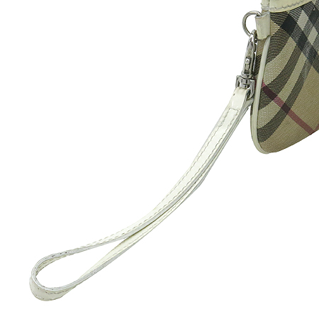 Burberry(������) �� ���üũ PVC ȭ��Ʈ�ֳ��� Ʈ���� ���� �Ŀ�ġ �̹���3 - ���̺��� �߰���ǰ