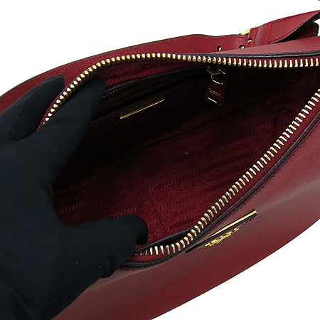 Prada(�����) BR5007 �ﰢ�ΰ� SAFFIANO(���ǾƳ�) LUX  ����� �̹���6 - ���̺��� �߰���ǰ