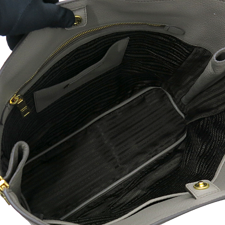 Prada(�����) BR4372 ����ΰ� VIT.DAINO(�۾��� ����) �׷����÷� ���� ¤�� ����� �̹���7 - ���̺��� �߰���ǰ