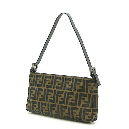 Fendi(���) �ڰ��� �Ŀ�ġ�� �̹���3 - ���̺��� �߰���ǰ