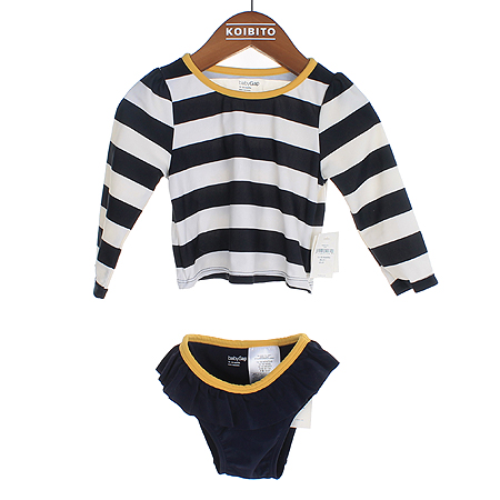 ��  ����