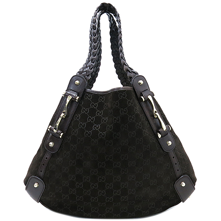 ����  �����