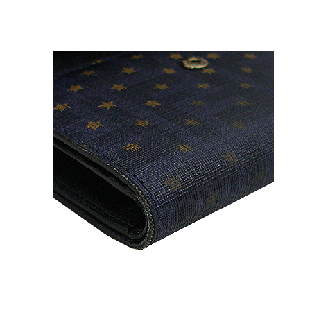 Fendi(���)  ����Ƽ�� ����� ��Ÿ �ΰ� PVC ������ �̹���4 - ���̺��� �߰���ǰ