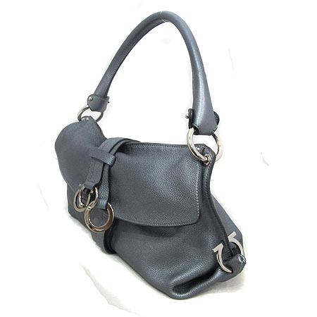 Ferragamo(��󰡸�) 21 B643  ��ġ�� �ΰ� ���� ����� [��õ ������] �̹���2 - ���̺��� �߰���ǰ