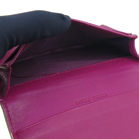 MiuMiu(�̿�̿�) ������ ���̴�Ʈ ���� ��� ī�� �� �������� �̹���4 - ���̺��� �߰���ǰ