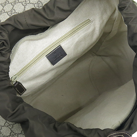 Gucci(����) 246898 GG�ΰ� PVC ��ũ���� Ʈ���� �� �������� �÷� ���� �̹���5 - ���̺��� �߰���ǰ