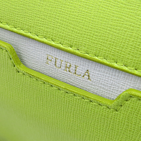 FURLA(�Ƕ�) ���α׸� �÷� ���� ��Ƹ��� ������ Ŭ��ġ�� �� ũ�ν��� �̹���4 - ���̺��� �߰���ǰ