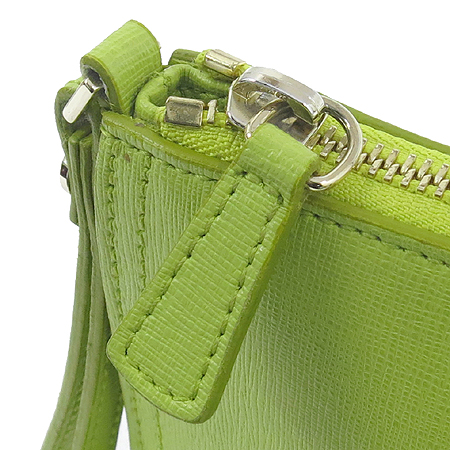 FURLA(�Ƕ�) ���α׸� �÷� ���� ��Ƹ��� ������ Ŭ��ġ�� �� ũ�ν��� �̹���5 - ���̺��� �߰���ǰ