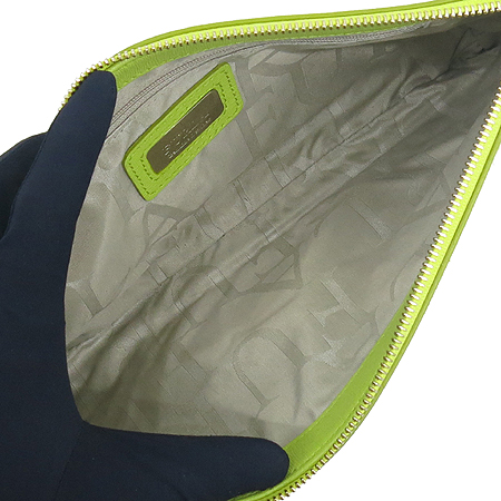 FURLA(�Ƕ�) ���α׸� �÷� ���� ��Ƹ��� ������ Ŭ��ġ�� �� ũ�ν��� �̹���6 - ���̺��� �߰���ǰ