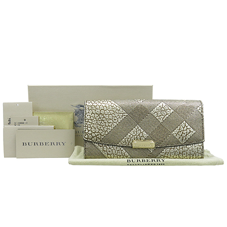 ������  ������